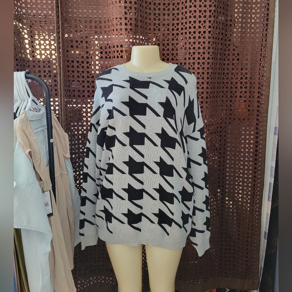 Sundown by Splendid Sweater Top